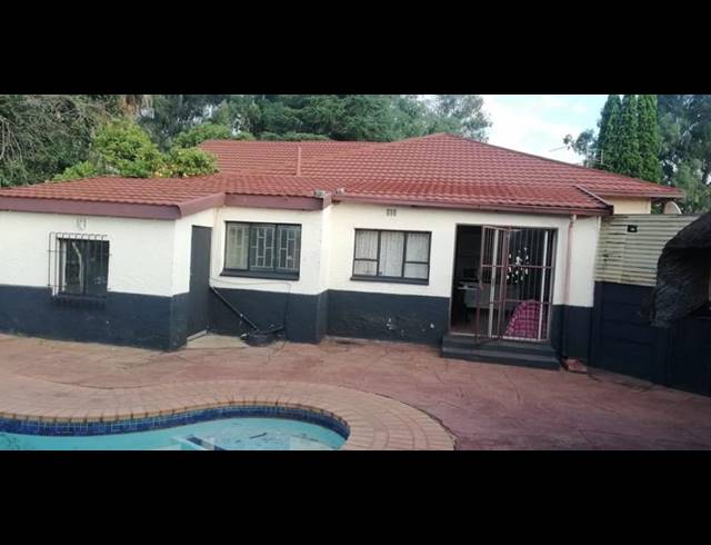 3 BEDROOM HOUSE FOR SALE IN BRAKPAN CENTRAL